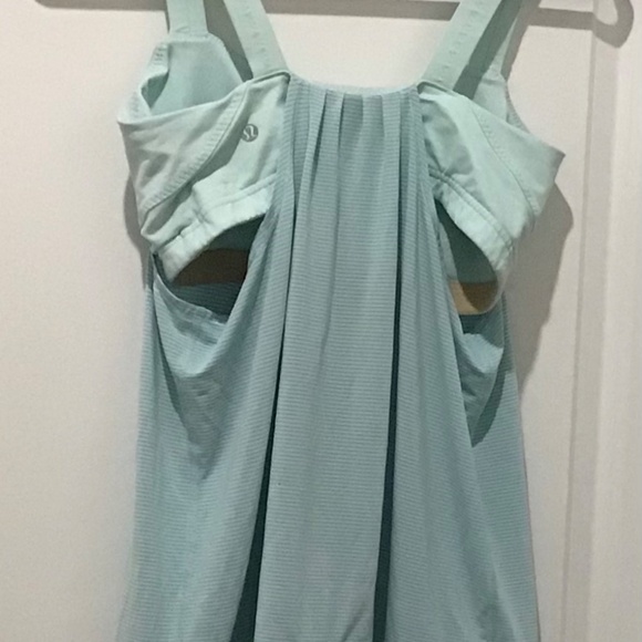 Lululemon Run Back On top - Picture 2 of 5